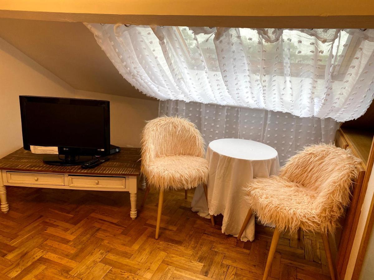 Le Chateau De Frankie Spas-Saunas Grand-Reng Екстер'єр фото