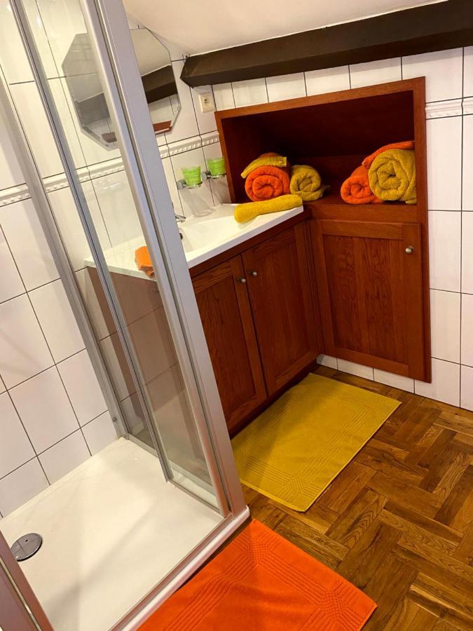 Le Chateau De Frankie Spas-Saunas Grand-Reng Екстер'єр фото